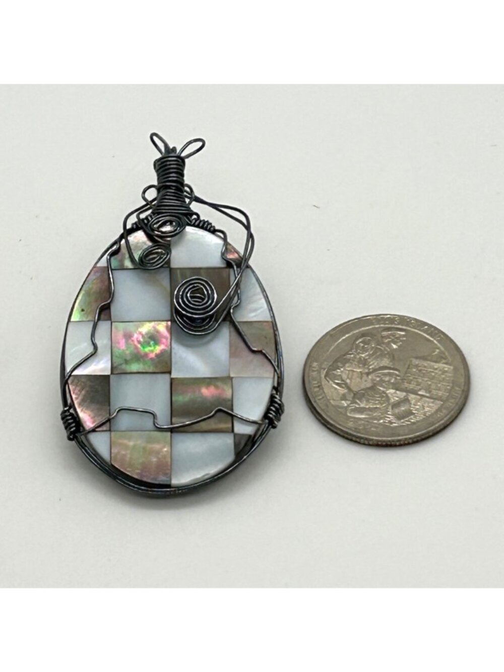 Artisan Wire Wrapped Abalone Mother Of Pearl Mosaic Checkerboard Shell Oval Pend - Picture 2 of 11